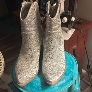 Women's Silver Ankle Boots